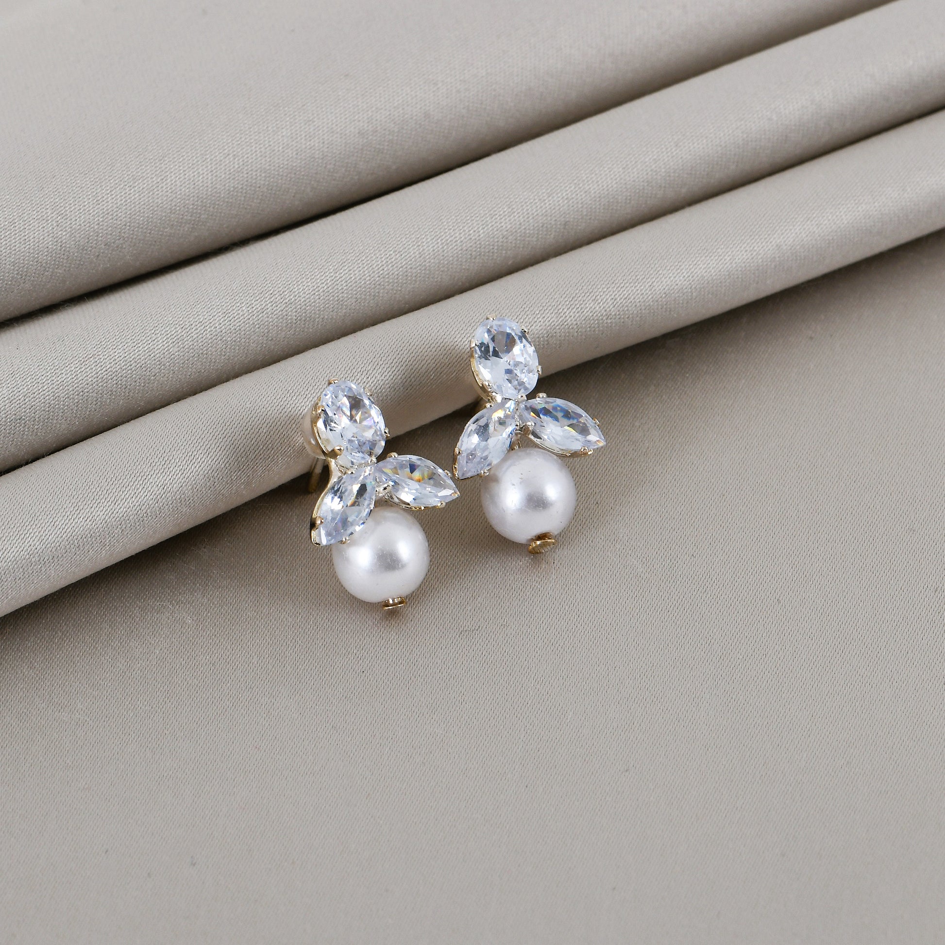 4-in-1 Pearl & Crystal Earring Combo Set for Women – sparkling crystal drop earrings for festive and modern style