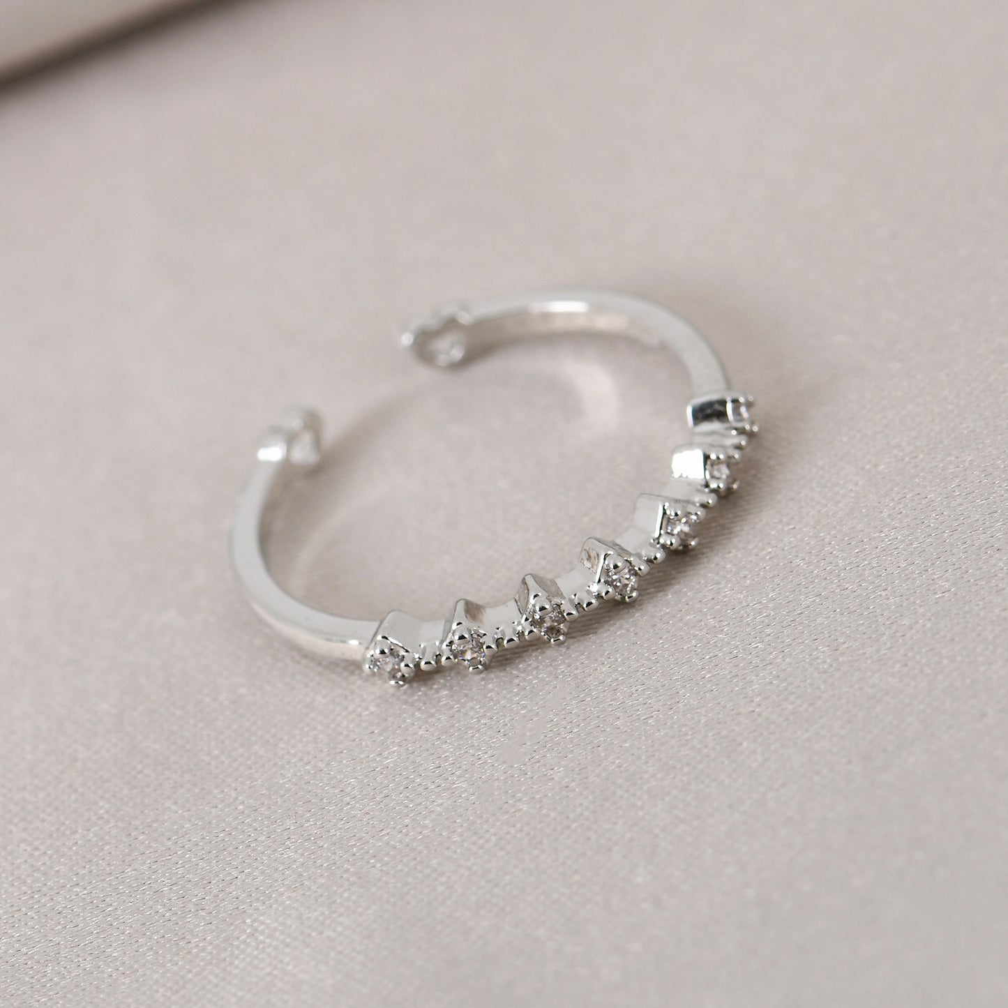 Chevron Band Silver Ring For Women