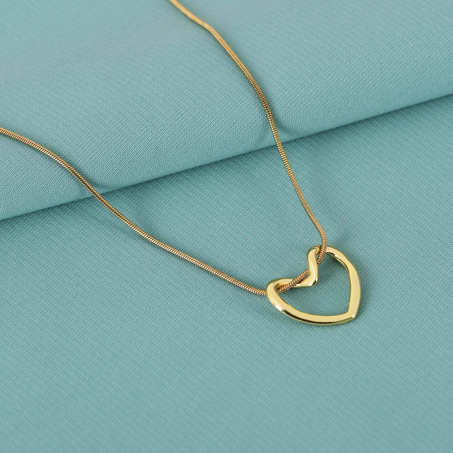 Gold Heart Pendant Necklace