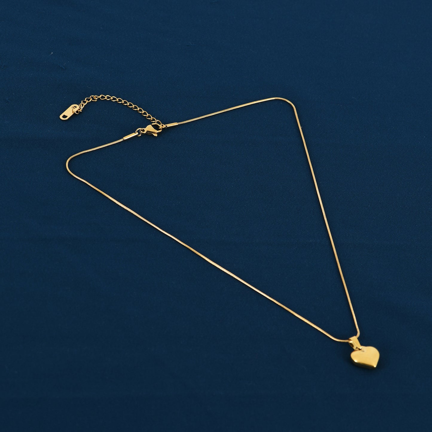 Gold Puffy Heart Necklace for Women – elegant heart pendant necklace for casual, festive, or gifting use