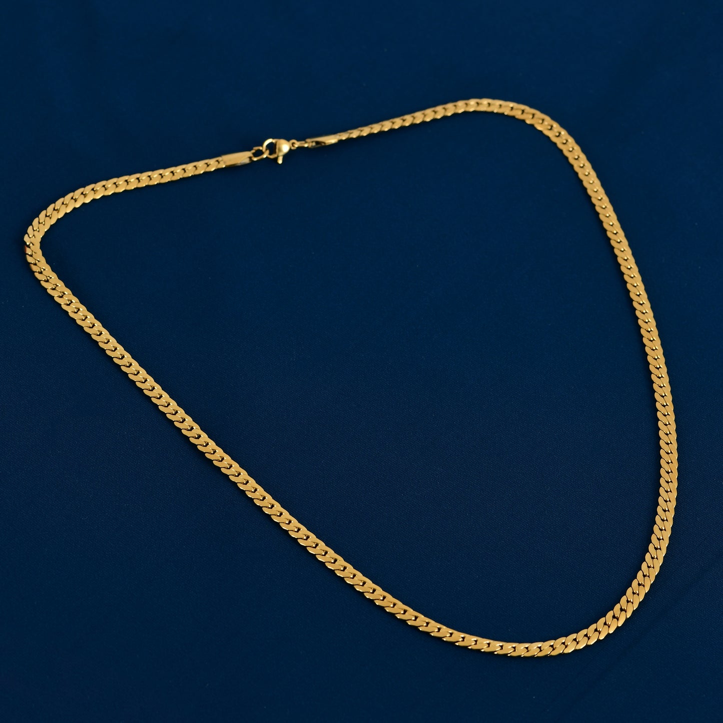 Men’s Gold Flat Curb Chain – 22 Inch