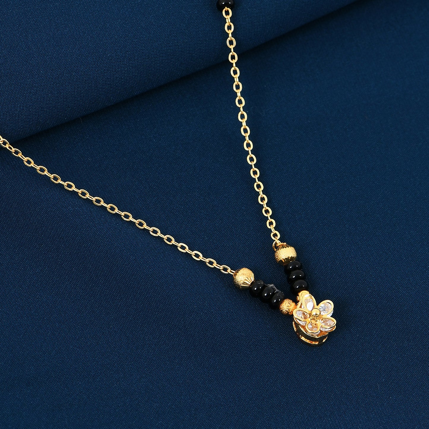 Gold Floral Blossom Mangalsutra