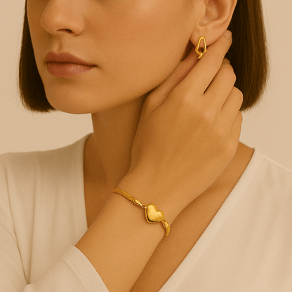 Golden Heart Charm Bracelet For Women