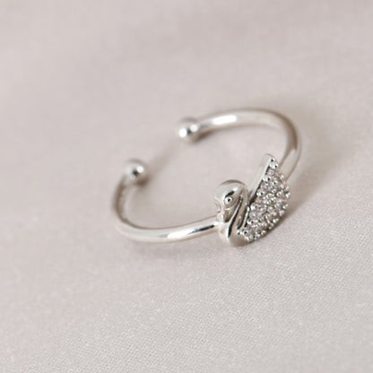 Silver Swan Adjustable Ring for Women – minimal and chic, ideal for those seeking simple rings for women